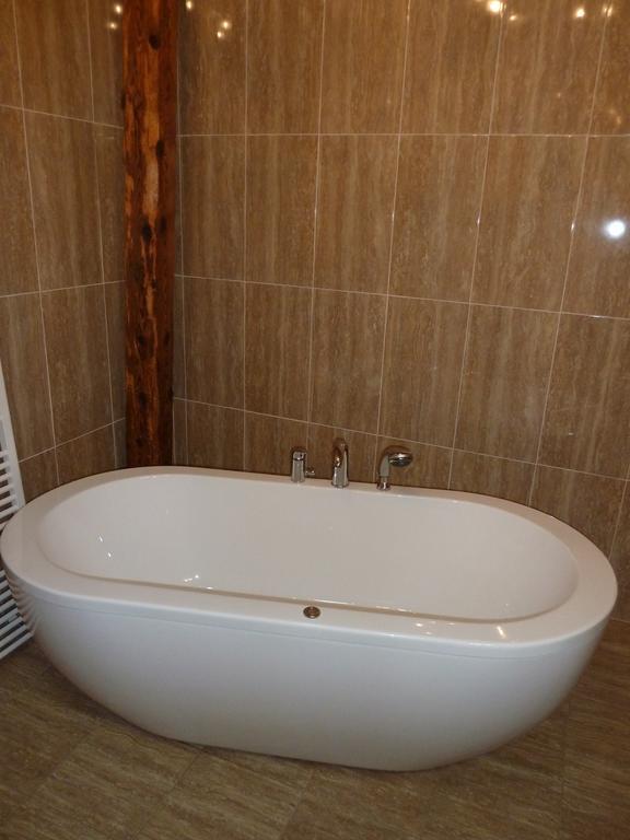Apartmany Na Baste Levice Buitenkant foto