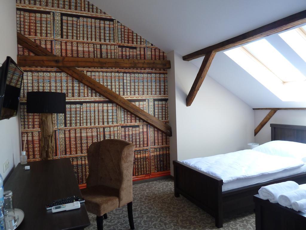 Apartmany Na Baste Levice Kamer foto